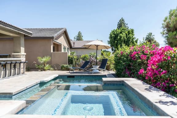 Casa Canalizo Luxe Home with Pool/Spa/BBQ